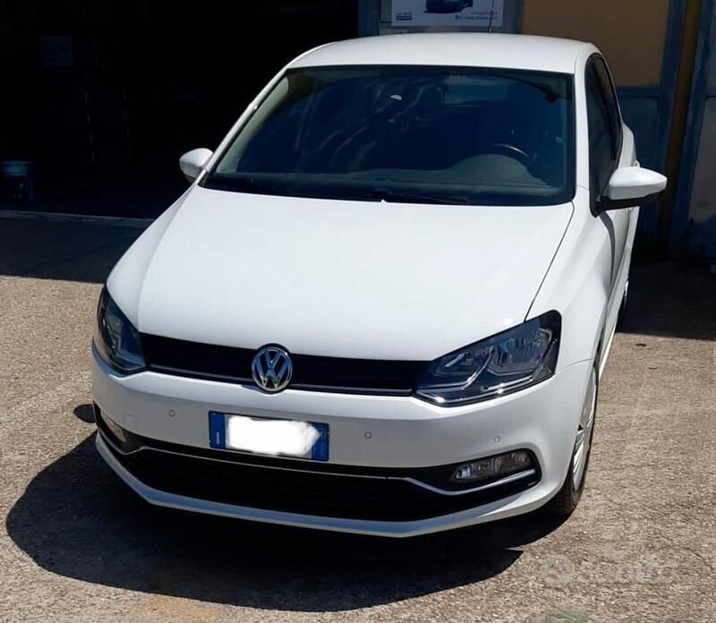 Bianco Usata 2014 VW Polo Due volumi | 10.000 € - Immagine 1/2