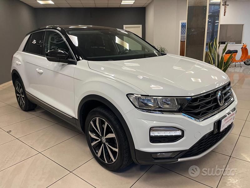 Usata VW T-Roc Style 116 CV (85 kW) 2018 Bianco SUV