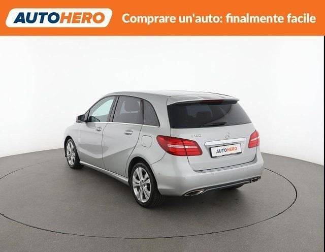 Usata Mercedes B180 AMG 122 CV (89 kW) 2018 Argento Monovolume