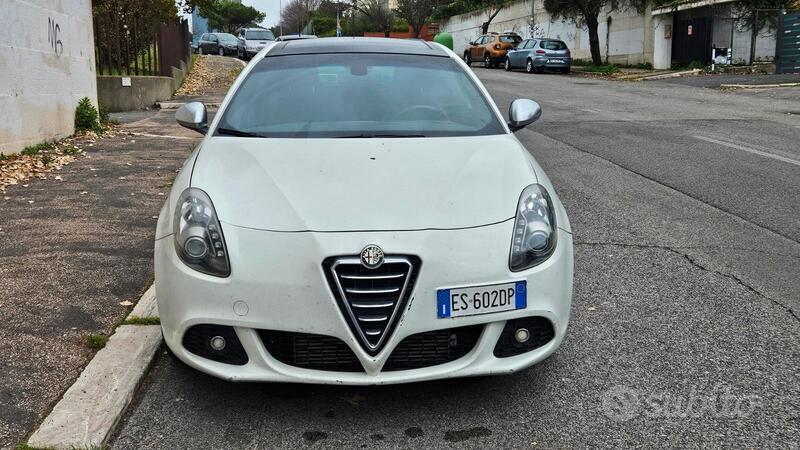 Usato 2013 Alfa Romeo 2000 2.0 Diesel 170 CV (9.800 €)