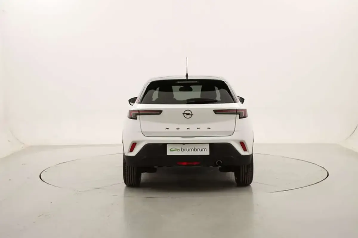 Usata Opel Mokka GS Line 110 CV (80 kW) 2021 Bianco SUV