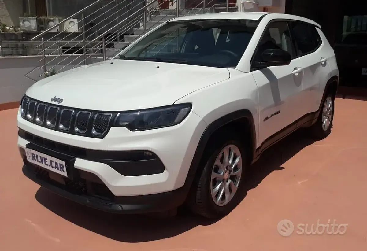 Usata Jeep Compass Longitude 131 CV (96 kW) 2022 Bianco SUV
