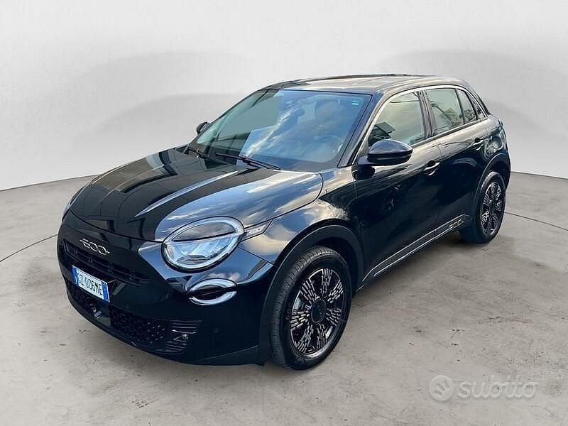 Usata Fiat 600 Pop 145 CV (106 kW) 2025 Nero SUV