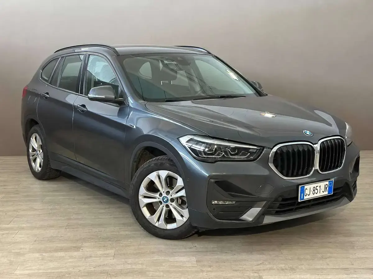 Usata BMW X1 Advantage 125 CV (91 kW) 2022 Grigio SUV