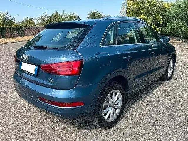 Usata Audi Q3 150 CV (110 kW) 2015 Blu SUV
