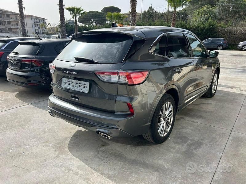 Usata Ford Kuga Vignale 190 CV (139 kW) 2020 Grigio SUV