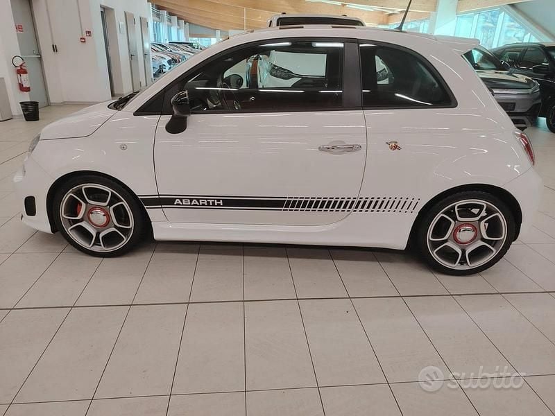 Usata Abarth 500 135 CV (99 kW) 2014 Bianco Berlina