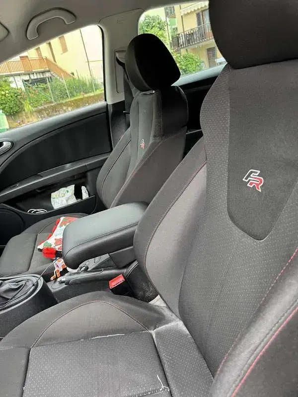 Usata Seat Leon FR 170 CV (125 kW) 2009 Utilitaria