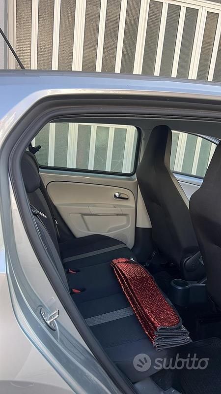 Usata VW up! 75 CV (55 kW) 2017 Utilitaria