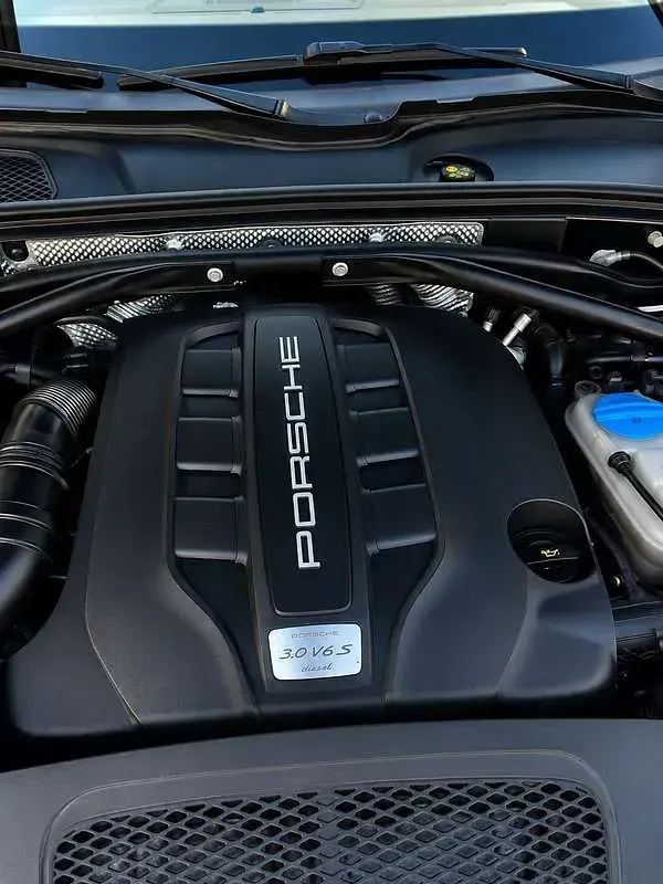 Usata Porsche Macan 250 CV (183 kW) 2015 Nero SUV