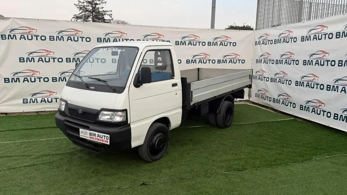 Usata Piaggio Porter 65 CV (47 kW) 2004 Bianco Berlina