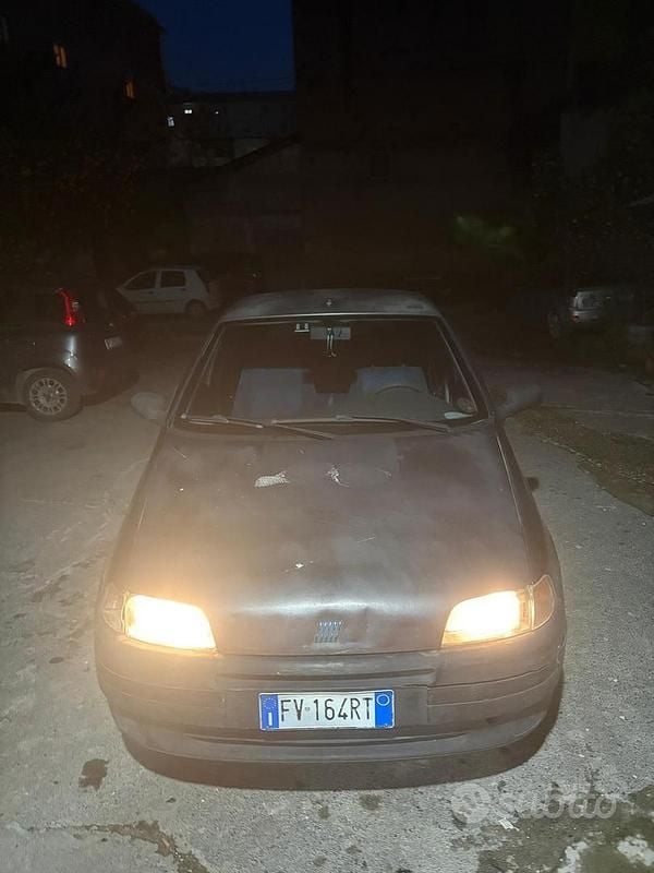 Usata Fiat Punto 1999 Grigio