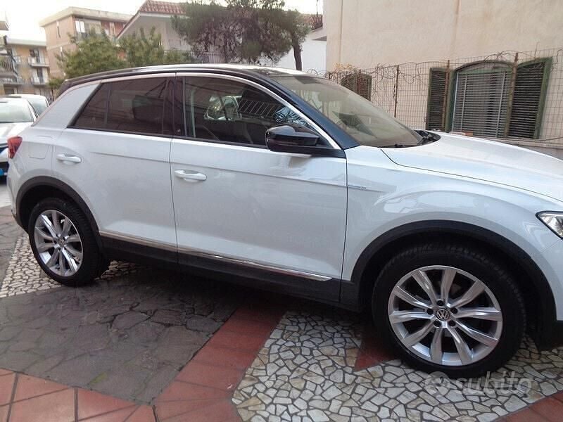Usata VW T-Roc Advance 116 CV (85 kW) 2019 Bianco SUV
