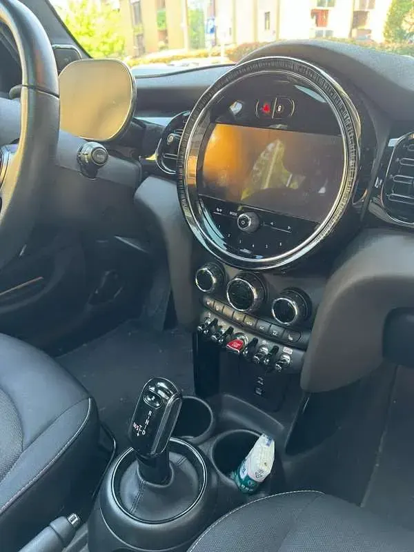 Occasion Mini Cooper 136 ch (100 kW) 2023 Noir Citadine