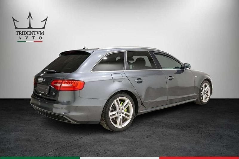 Käytetty Audi A4 Business Plus 177 HP (130 kW) 2013 Harmaa Farmari