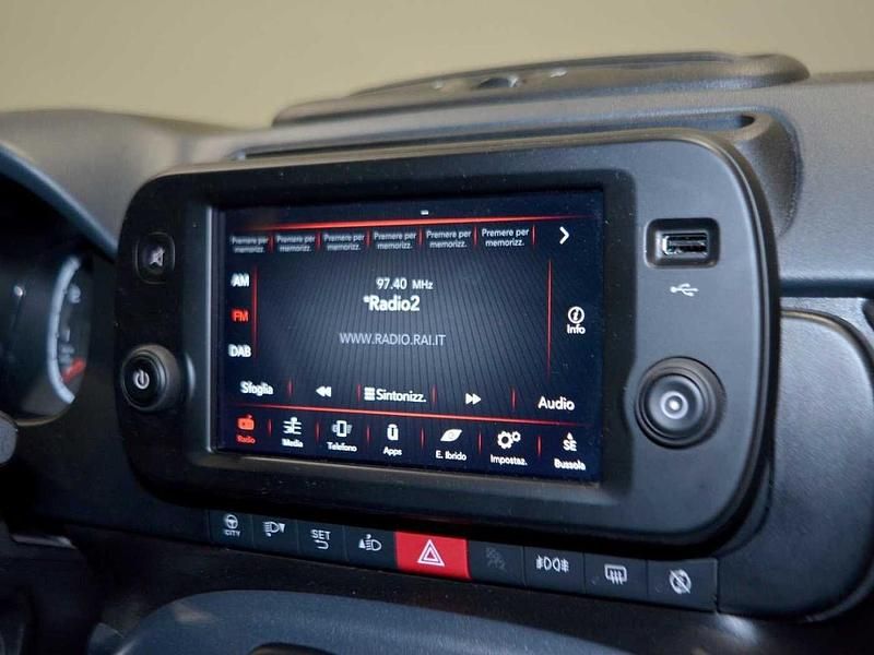 Usata Fiat Panda Cross Cross 70 CV (51 kW) 2024 Bianco Utilitaria