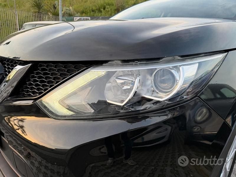 Usata Nissan Qashqai Tekna 110 CV (80 kW) 2017 Nero SUV