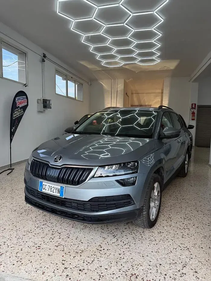 Usata Skoda Karoq Ambition 116 CV (85 kW) 2020 Grigio SUV