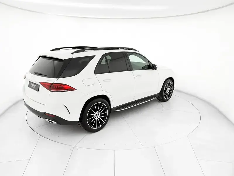 Usata Mercedes GLE300 Premium Plus 272 CV (200 kW) 2022 Bianco SUV