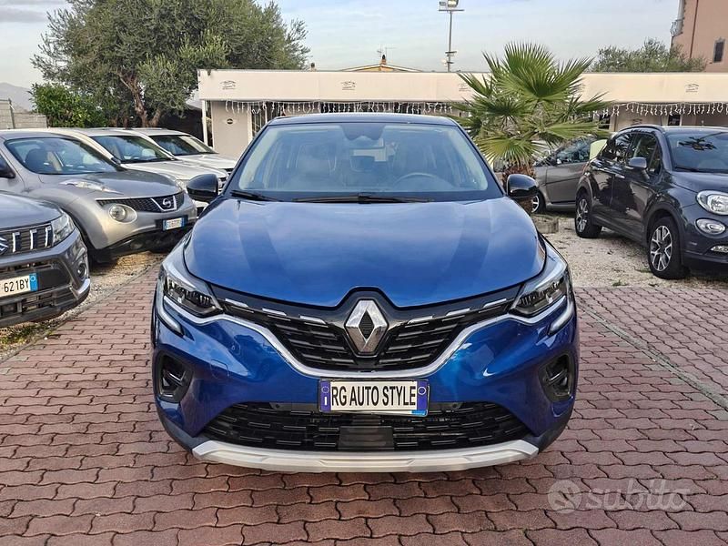 Usata Renault Captur Techno 91 CV (66 kW) 2024 Blu SUV