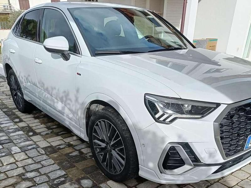 Usata Audi Q3 Sportback S-Line 150 CV (110 kW) 2020 Bianco SUV