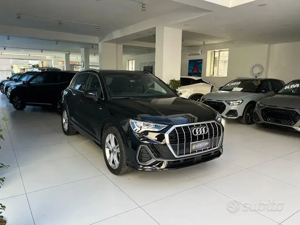 Usata Audi Q3 S-Line 150 CV (110 kW) 2024 Nero metallizzato SUV