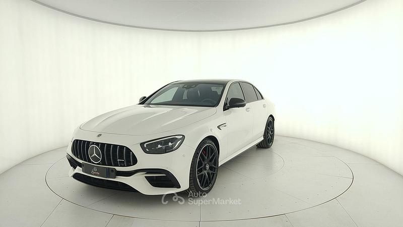 Bianco Usata 2023 Mercedes E63 AMG AMG Tre volumi | 87.900 € - Immagine 1/4