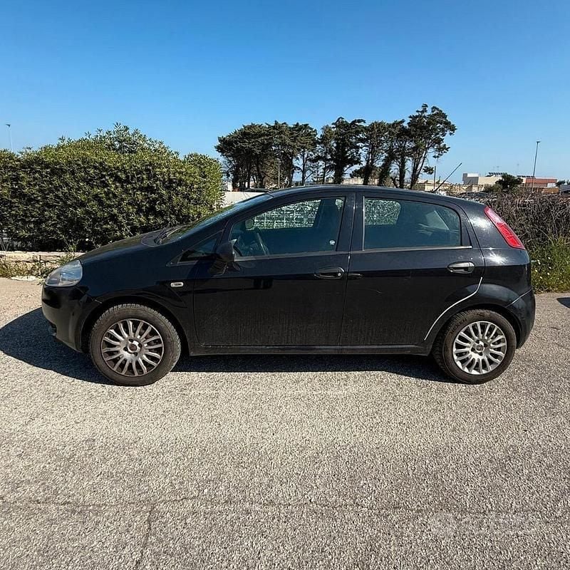 Brugt Fiat Punto 69 HK (50 kW) 2014 Sort Hatchback