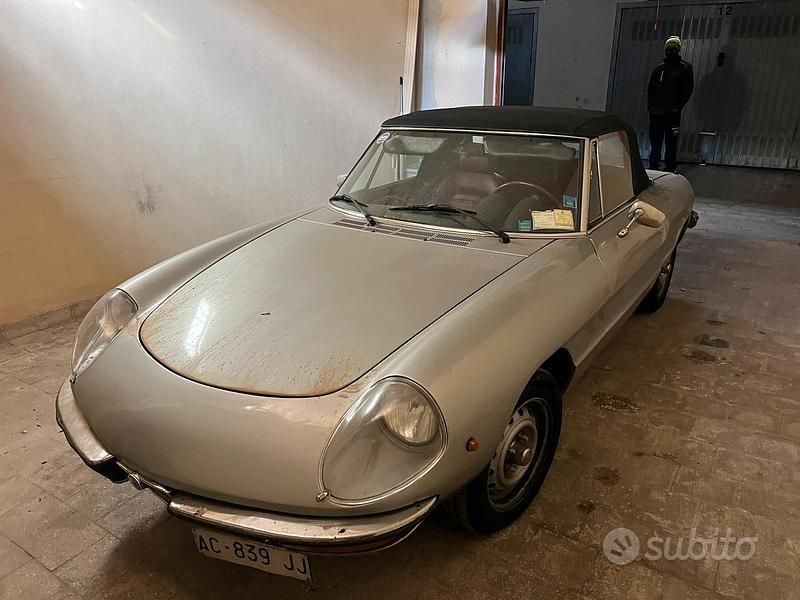 Usata Alfa Romeo 2000 1984 Grigio Cabrio