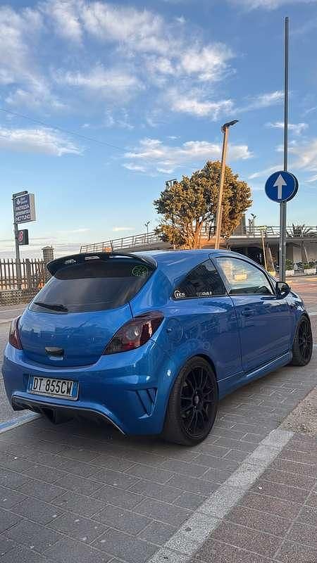 Usata Opel Corsa OPC 192 CV (141 kW) 2008 Utilitaria