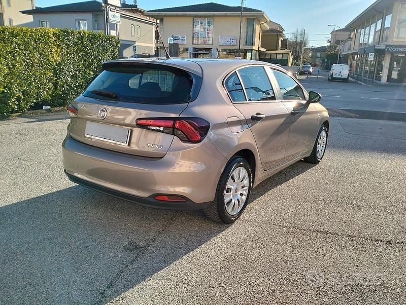 Usata Fiat Tipo 120 CV (88 kW) 2019 Berlina