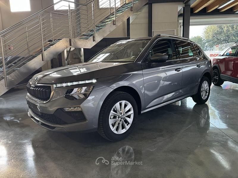 Usata Skoda Kamiq Selection 116 CV (85 kW) 2025 Grigio scuro SUV