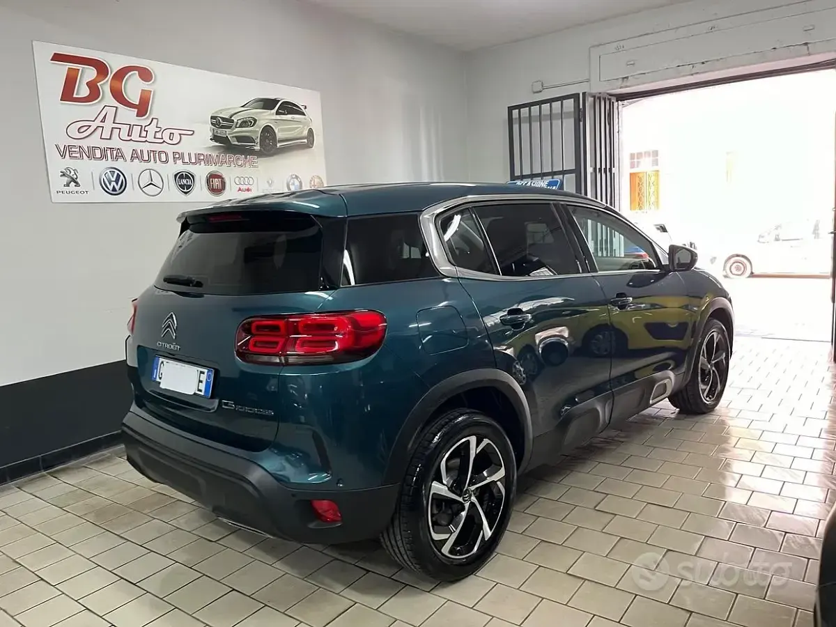 Usata Citroën C5 Shine 131 CV (96 kW) 2020 Verde Station wagon