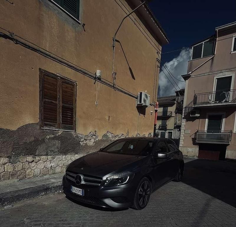 Usata Mercedes A200 136 CV (100 kW) 2013 Berlina