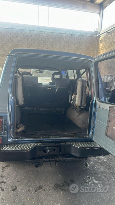 Usata Mitsubishi Pajero 84 CV (61 kW) 1990 Blu SUV