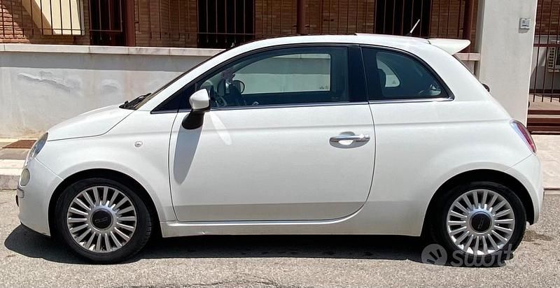 Usata Fiat 500 95 CV (69 kW) 2011 Bianco Utilitaria