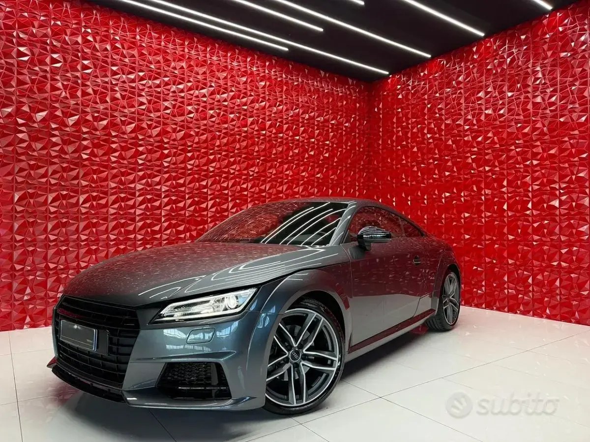 Second-hand Audi TT Design 180 CP (132 kW) 2017 Gri Coupe