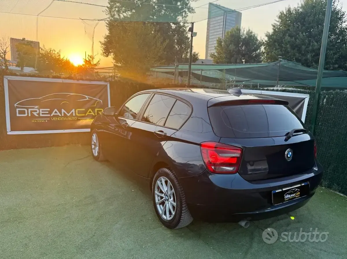 Usata BMW 118 150 CV (110 kW) 2015 Bluazzurro Utilitaria