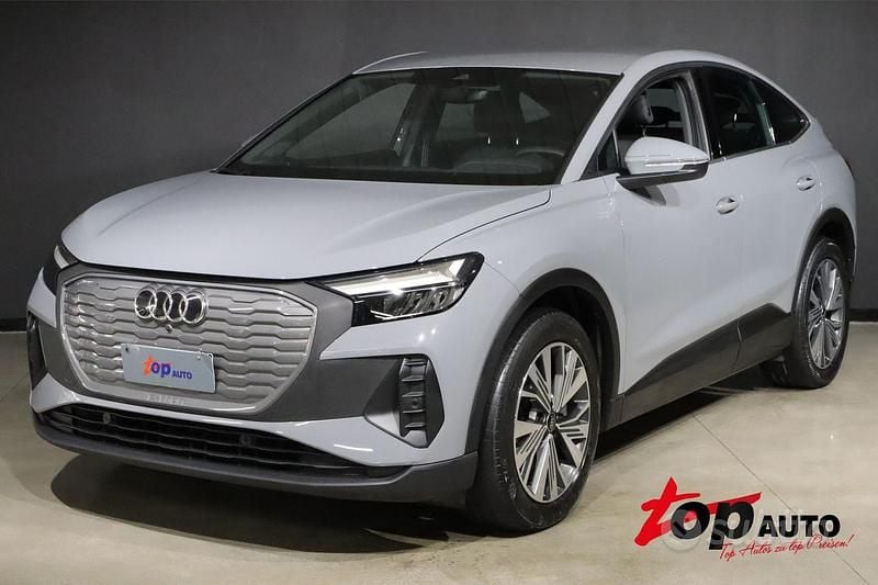 Usata Audi Q4 Sportback e-tron Ambiente 210 kW (286 CV) 2024 Grigio SUV