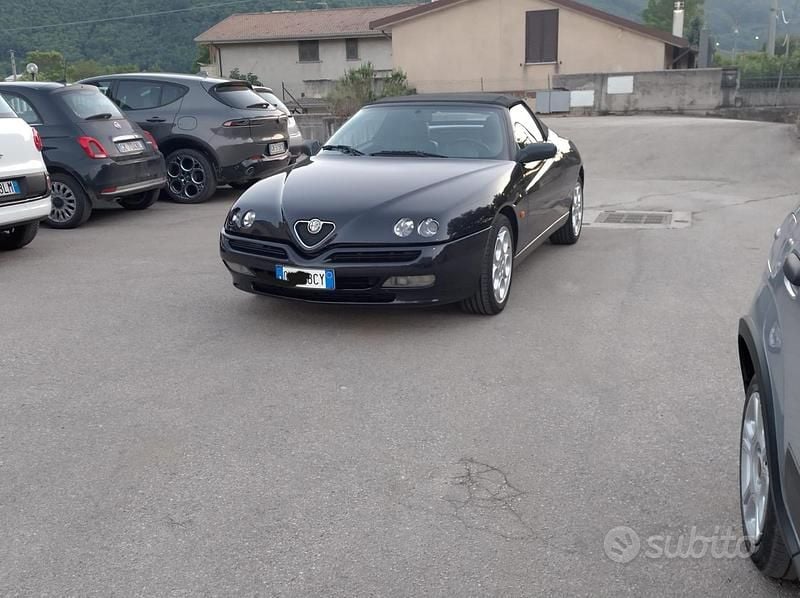 Usata 2000 Alfa Romeo Spider Cabrio | 12.500 € (Ottimo prezzo) - Immagine 1/4