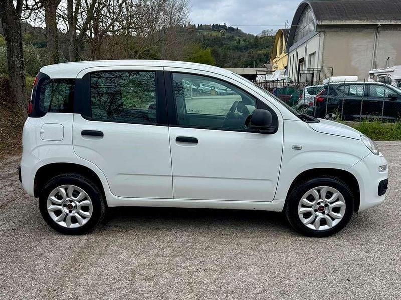 Usata Fiat Panda Easy 80 CV (58 kW) 2015 Bianco Utilitaria