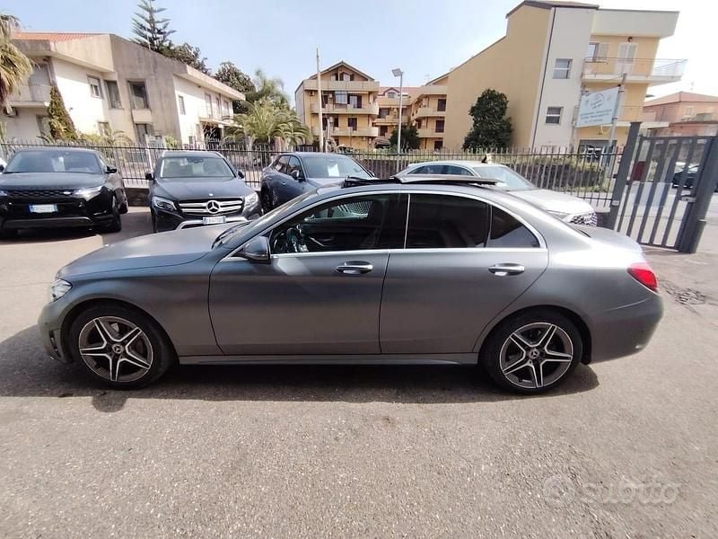 Usata Mercedes C220 Premium 194 CV (142 kW) 2019 Grigio Berlina