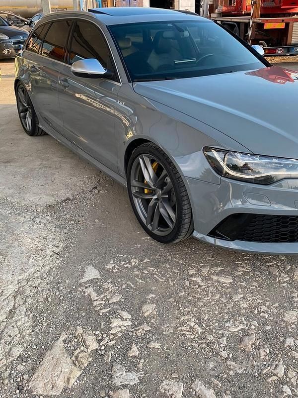 Usata Audi RS6 560 CV (411 kW) 2015 Grigio Station wagon