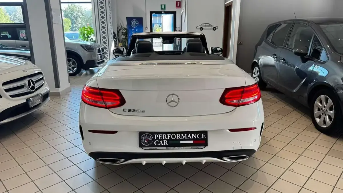 Usata Mercedes C220 Premium Plus 170 CV (125 kW) 2017 Cabrio