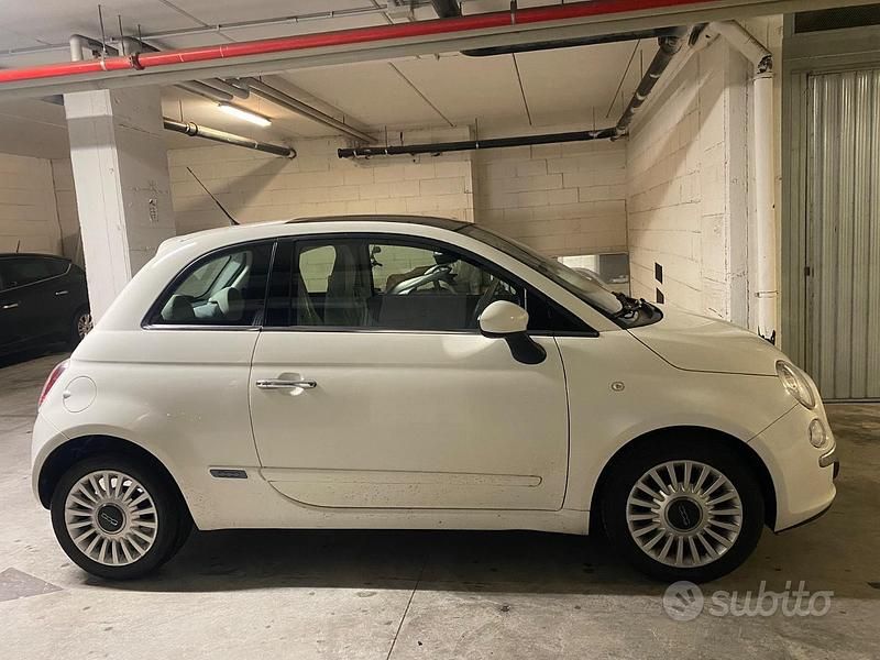 Usata Fiat 500 Lounge 69 CV (50 kW) 2012 Bianco Utilitaria