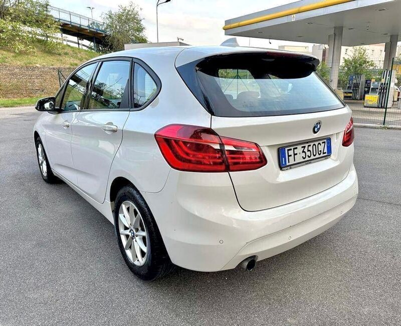 Usato 2016 BMW 216 1.5 Benzin 102 CV (13.990 €)