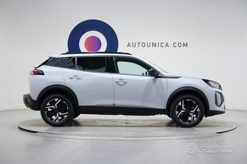 Nuova Peugeot 2008 Allure 101 CV (74 kW) 2025 Bianco SUV