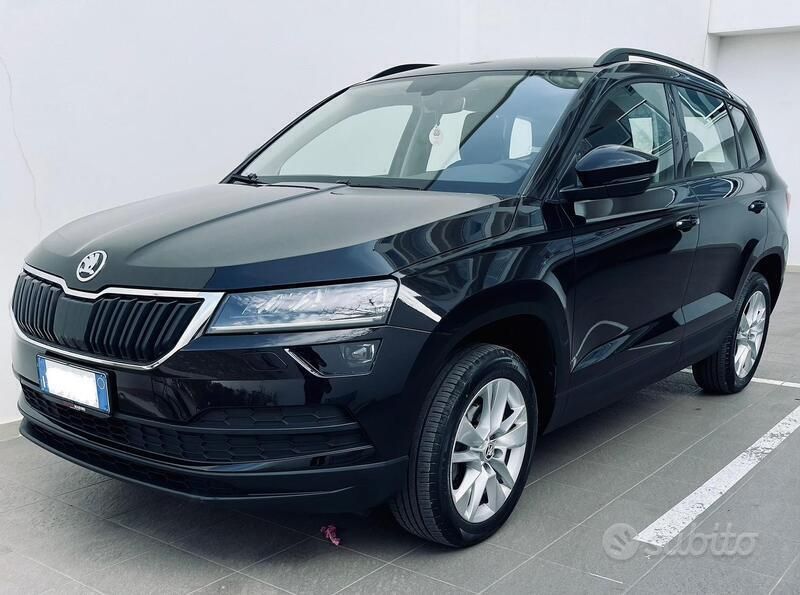 Nero Usata 2020 Skoda Karoq Executive SUV | 17.500 € (Buon prezzo) - Immagine 1/4