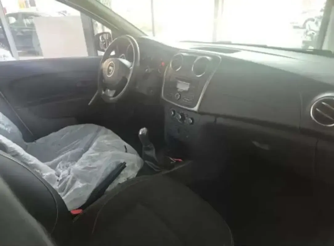 Usata Dacia Sandero 75 CV (55 kW) 2016 Berlina