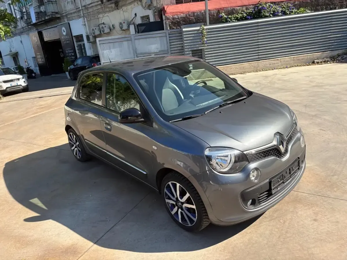 Usata Renault Twingo 90 CV (66 kW) 2015 Grigio Utilitaria